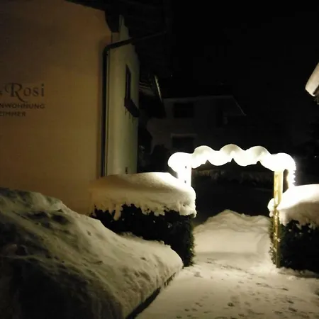 Apartment Haus Rosi Sankt Leonhard im Pitztal